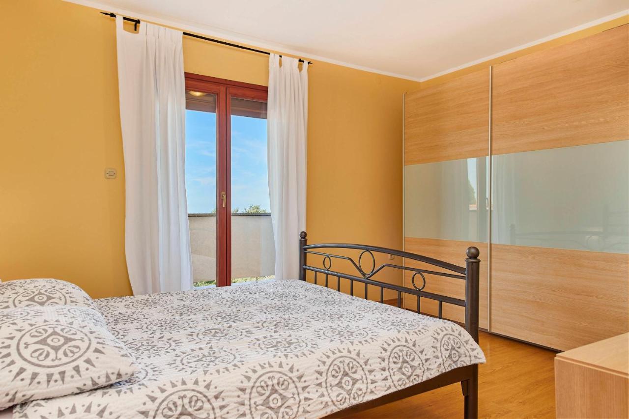 Holiday House Emma Burići Εξωτερικό φωτογραφία