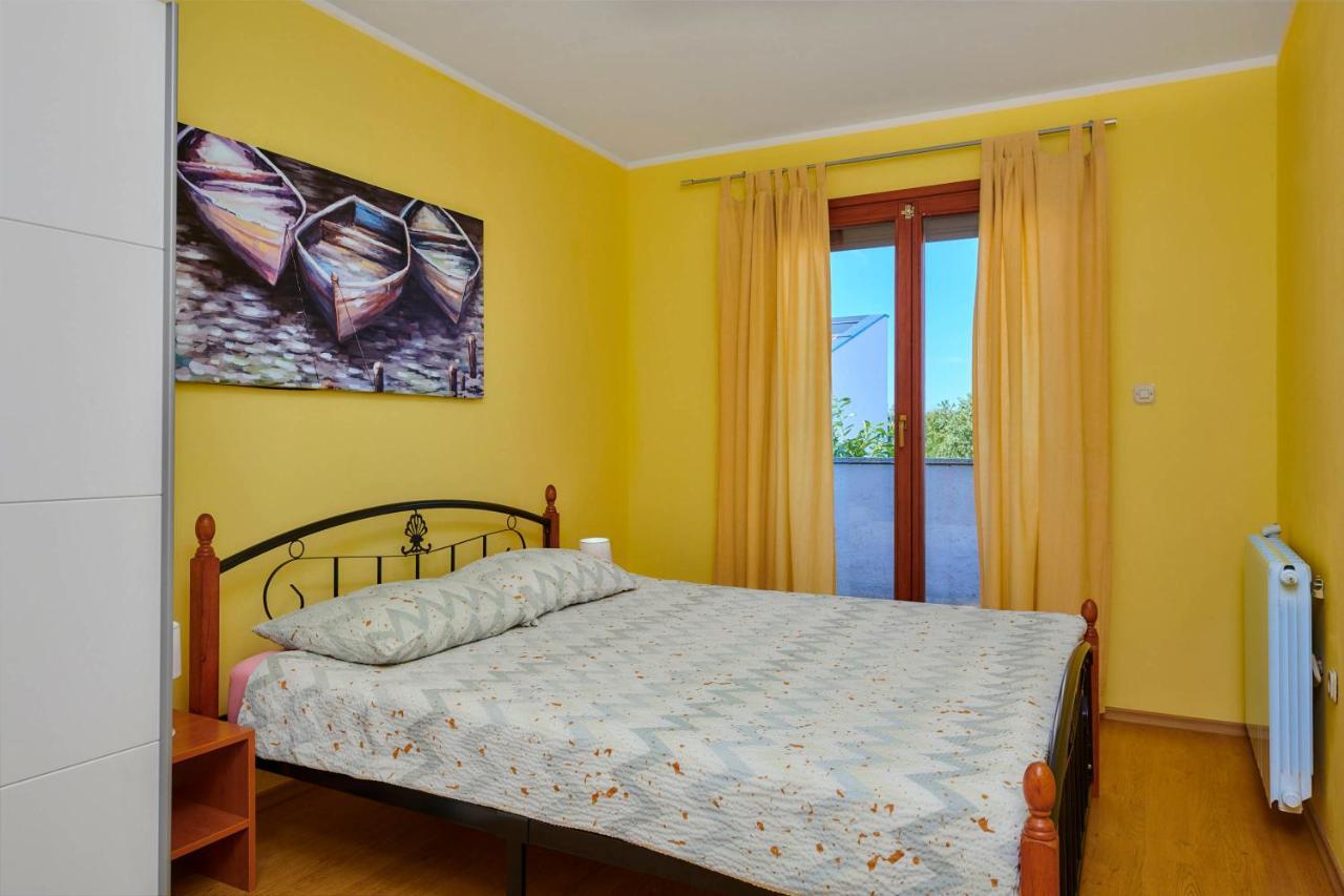 Holiday House Emma Burići Εξωτερικό φωτογραφία